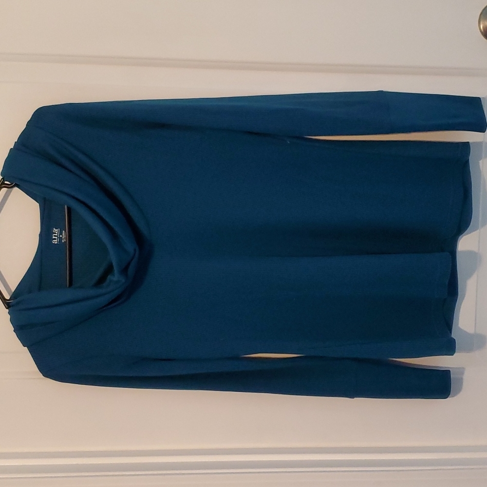 Long sleeve sweater